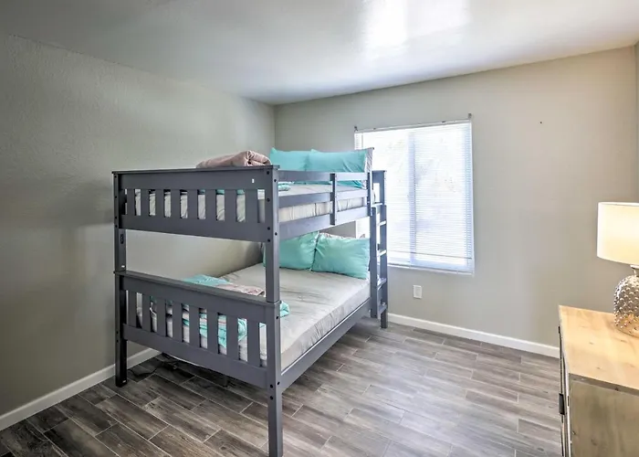 Patio & Grills: Mtn-view In Havasu City! Holiday home